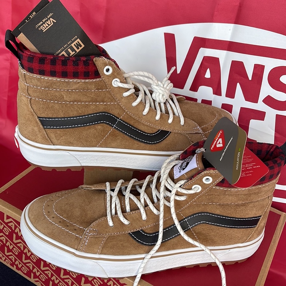 Vans Sk8-Hi Mte-1
Plaid Brown/Black
VNOA5HZYY49 WMNS boots - Picture 11 of 16